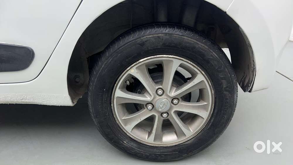 Hyundai Grand I10 1.2 Kappa Vtvt Asta (o) At, 2016, Petrol