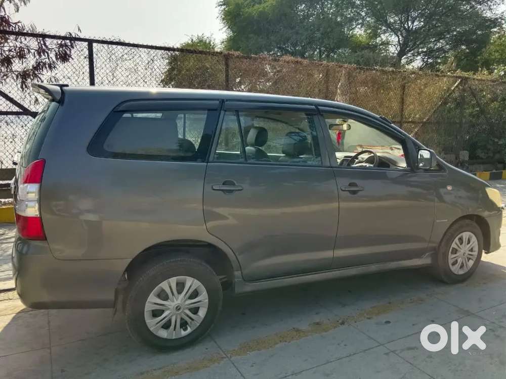 Toyota Innova 2013 Diesel 150000 Km Driven