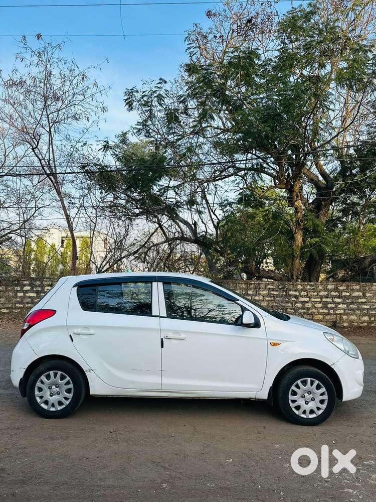Hyundai I20 2010 Petrol Well Maintained
