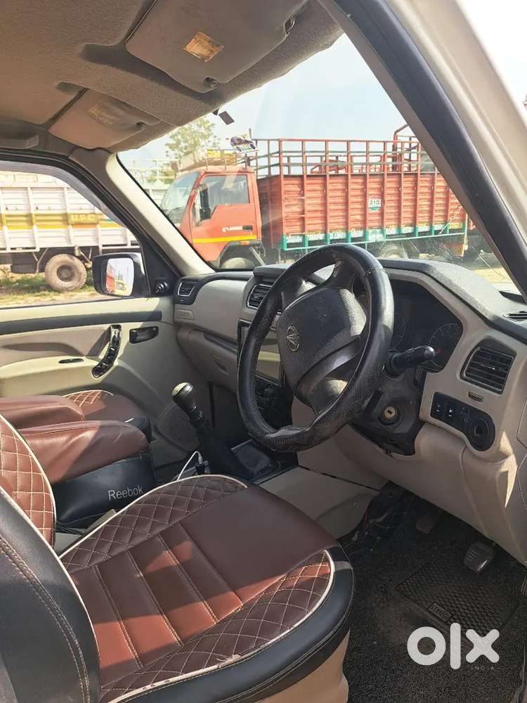 Mahindra Scorpio 2017