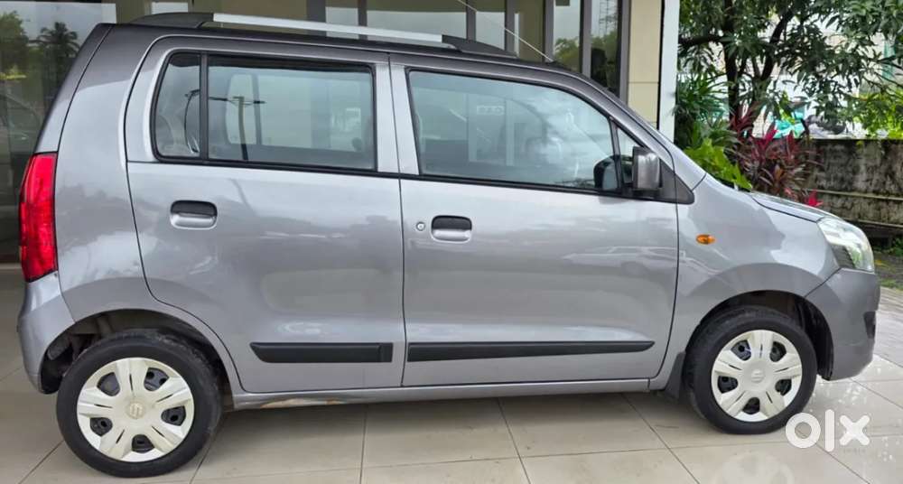 Maruti Suzuki Wagon R Stingray Amt Vxi, 2016, Petrol