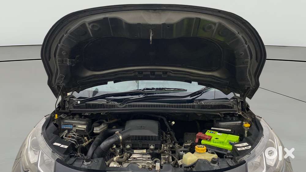 Tata Nexon 1.5 Revotorq Xma Amt (s), 2021, Petrol