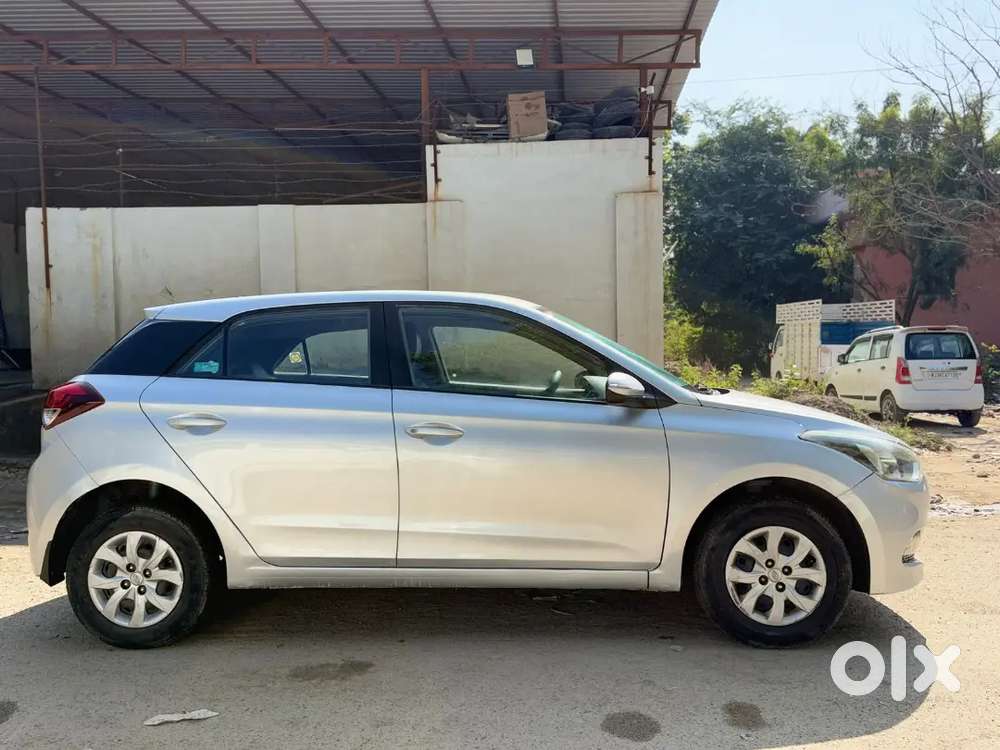 Hyundai I20 Sportz 2017 Diesel Car