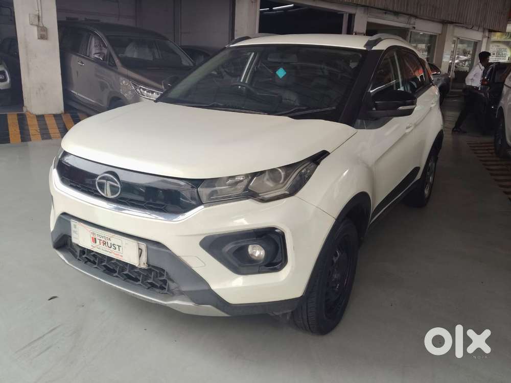 Tata Nexon, 2020, Petrol