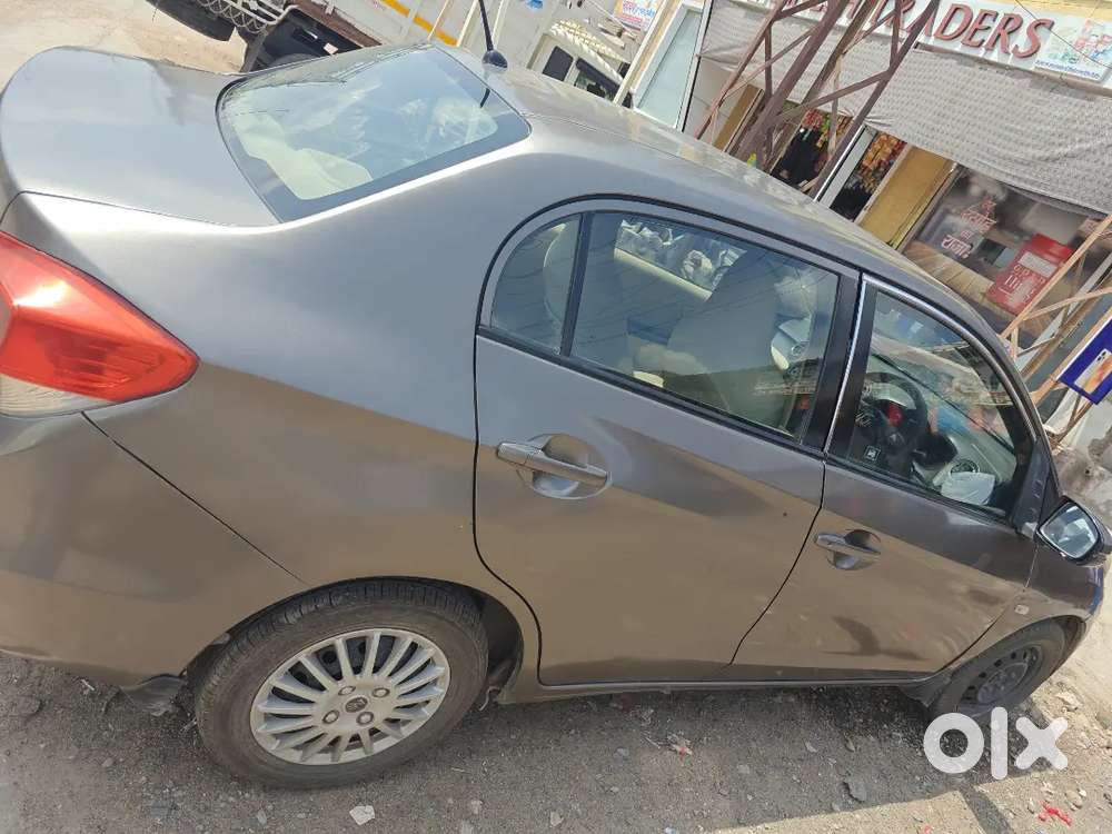 Honda Amaze 2015 Diesel 82300 Km Driven
