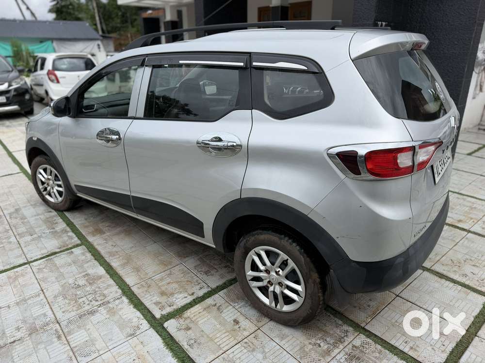 Renault Triber Rxl, 2021, Petrol