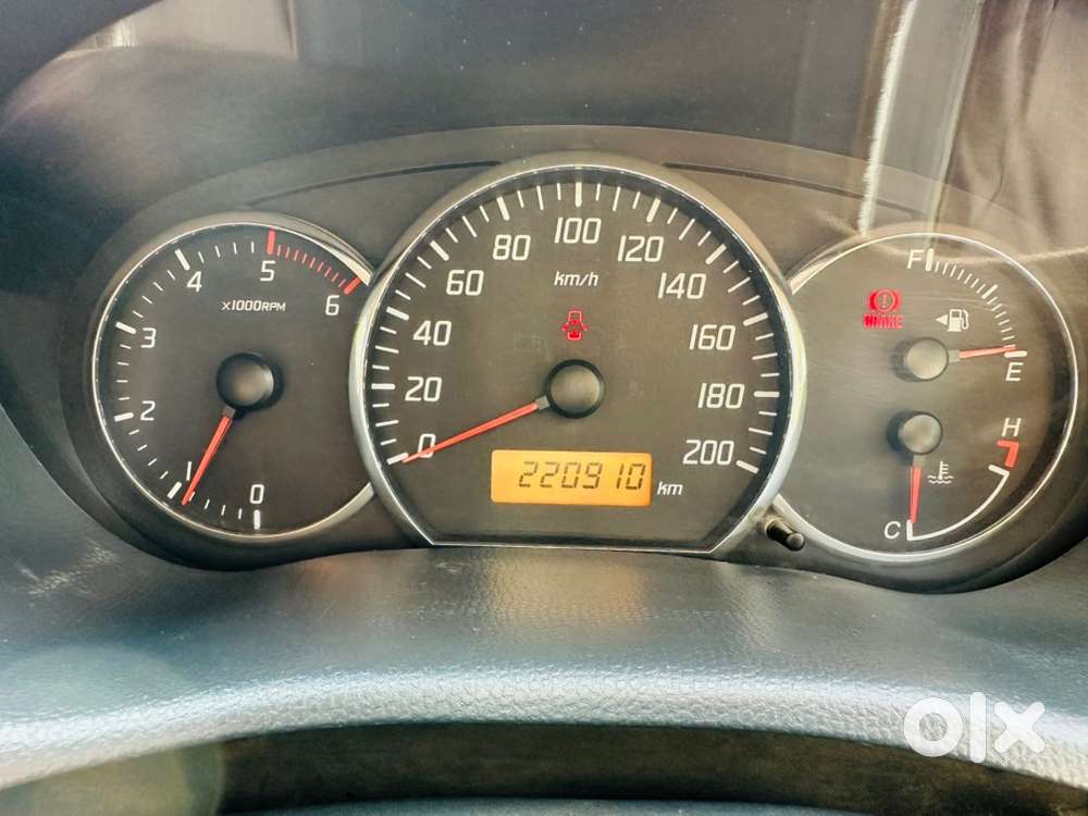 Maruti Suzuki Swift Dzire 2010 Diesel Well Maintained