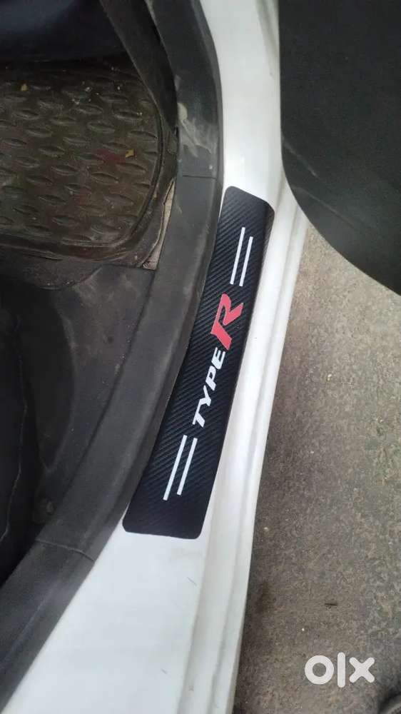 Chevrolet Beat 2011 Petrol