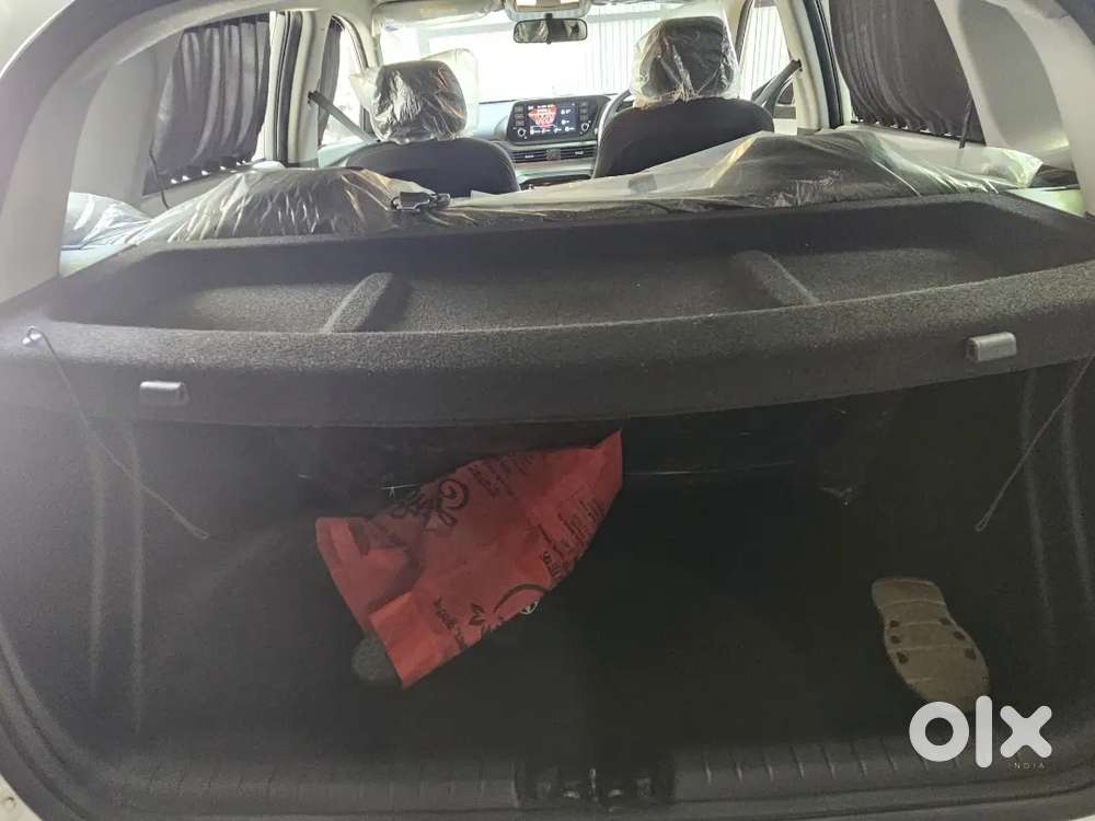 Hyundai New I20 2025 7700 Km Driven
