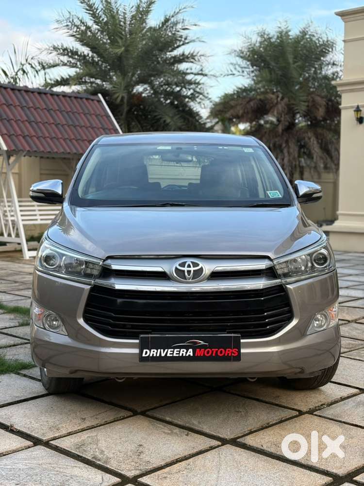 Toyota Innova Crysta 2017 Diesel 173000 Km Driven