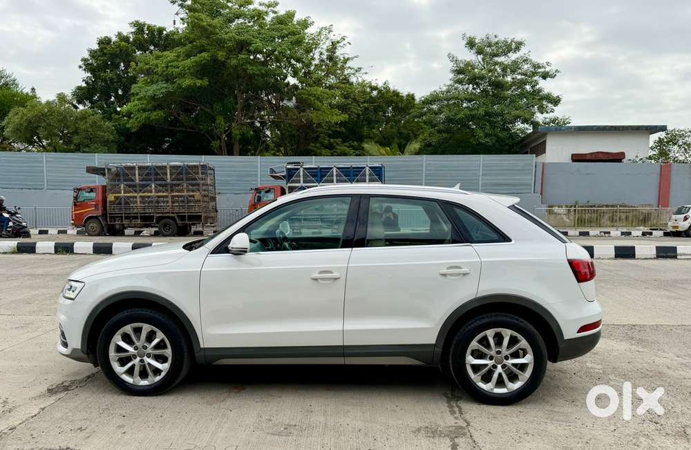 Audi Q3 Quattro Premium Plus 2.0 35 Tdi