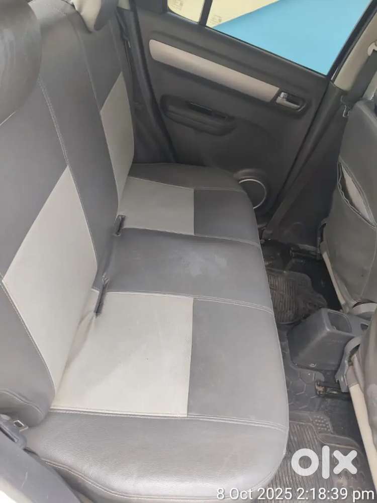 Swift Maruti Suzuki 2009