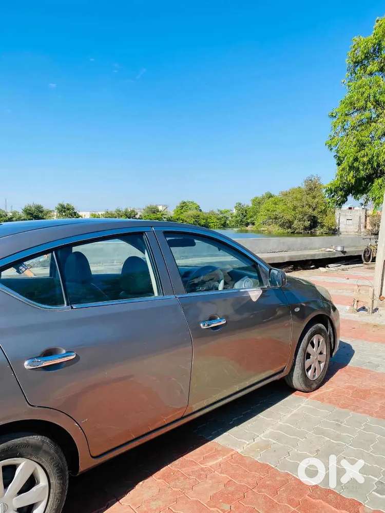 Nissan Sunny 2012 Petrol Well Maintained