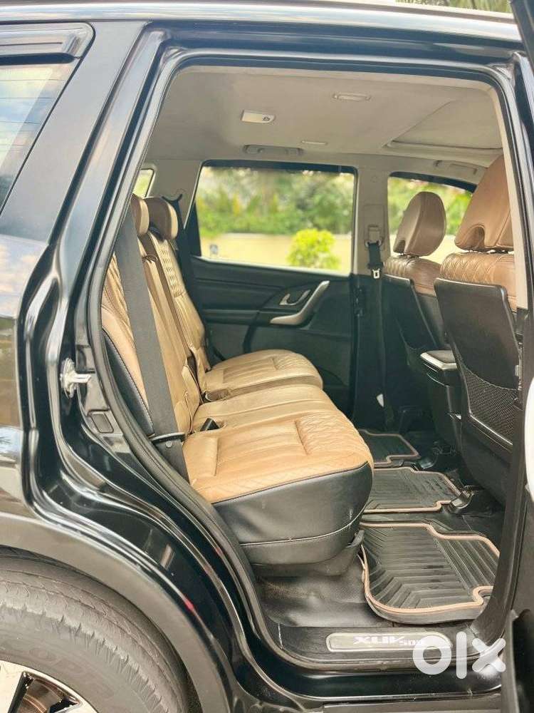 Mahindra Xuv500 W11 Option At, 2018, Diesel