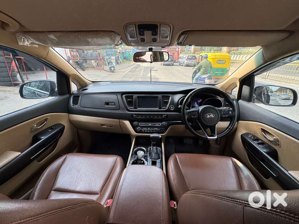 Kia Carnival Premium 8 Str, 2020, Diesel