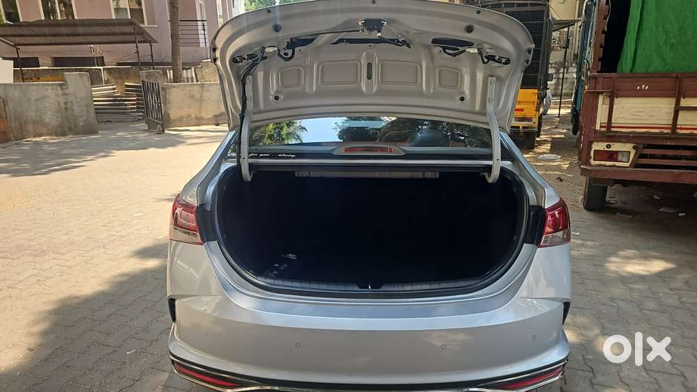 Hyundai Verna 1.5 S Plus Petrol Mt, 2022, Petrol