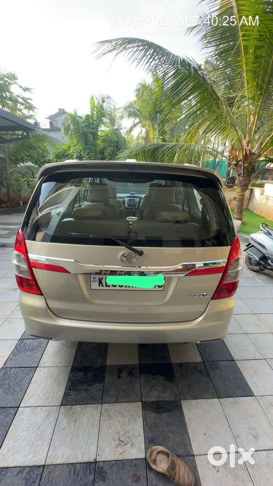 Toyota Innova Diesel 2015