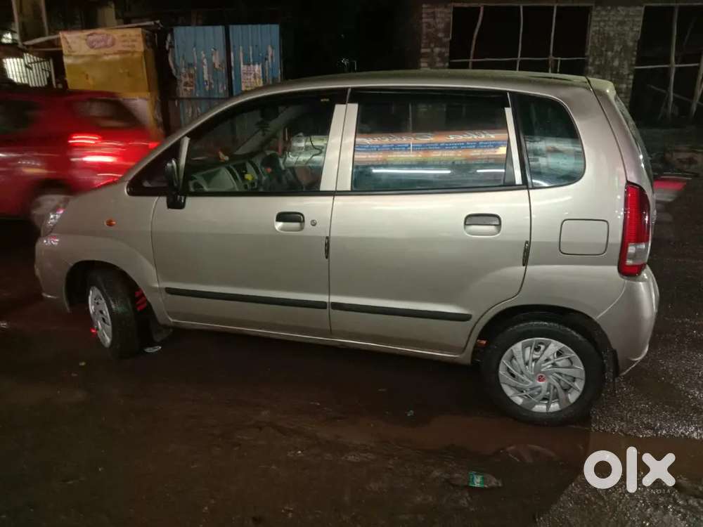 Maruti Suzuki Estilo 2010
