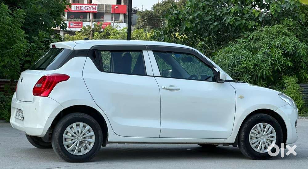 Maruti Suzuki Swift Lxi Option, 2021, Petrol