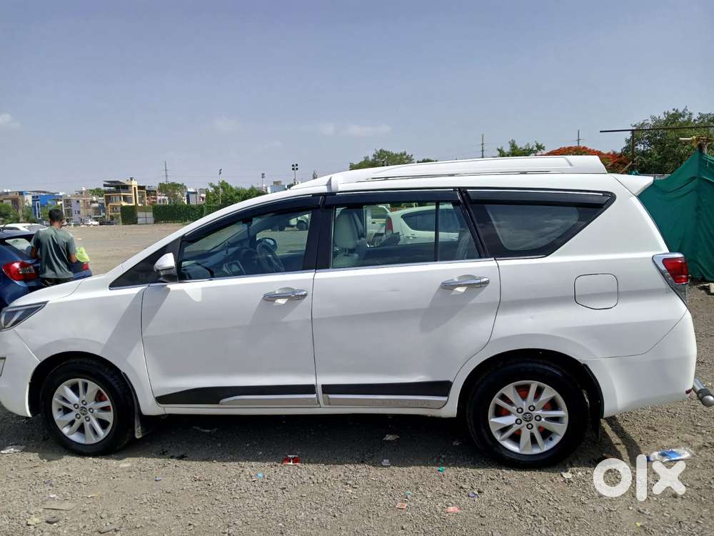 Toyota Innova Crysta 2.4 G Mt 8s, 2018, Diesel