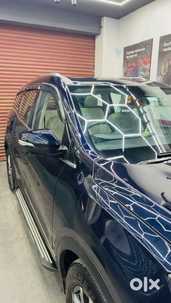 Mahindra Xuv700 Ax7 L Mt Diesel
