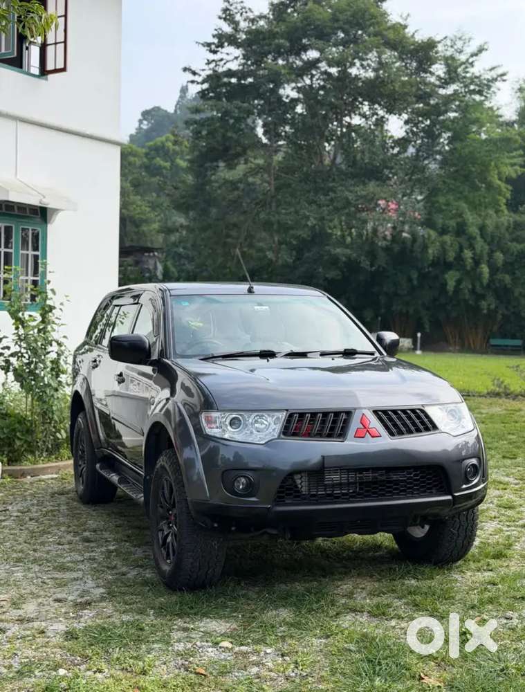 Mitsubishi Pajero Sport 2013