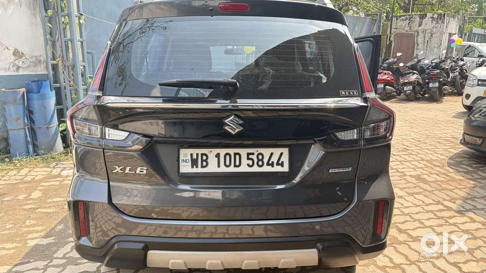 Maruti Suzuki Xl6 1.5 Zeta Mt, 2022, Petrol