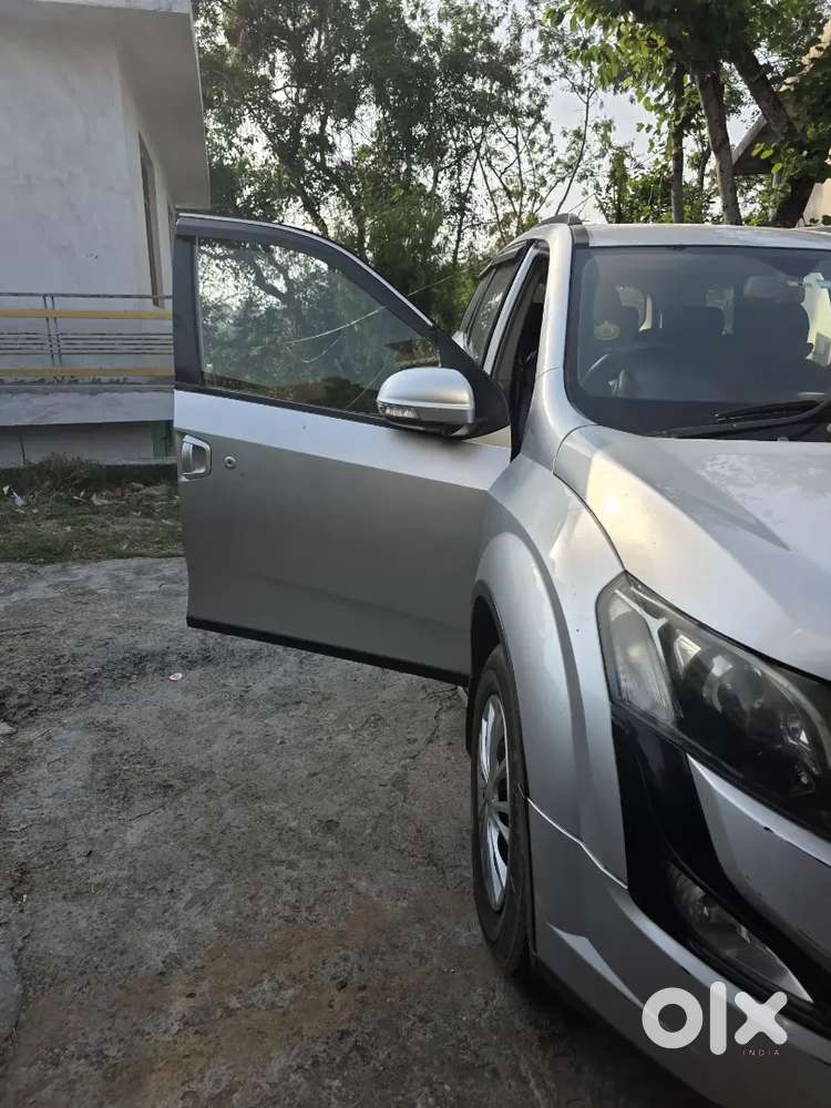 Mahindra Xuv500 2016