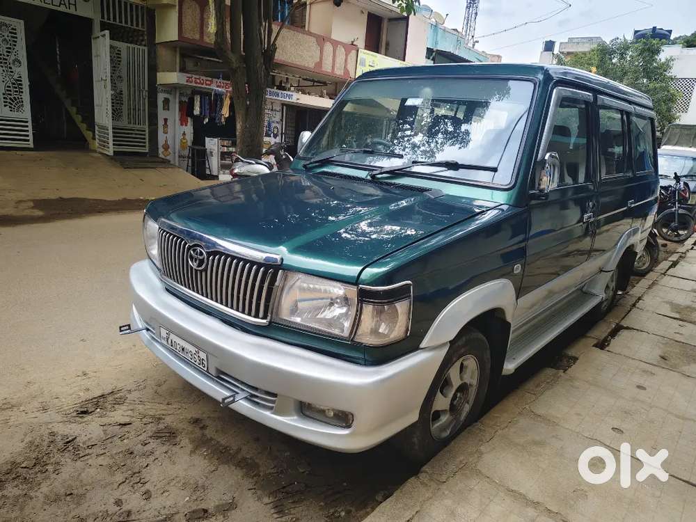 Toyota Qualis Rs E3 Diesel 2005