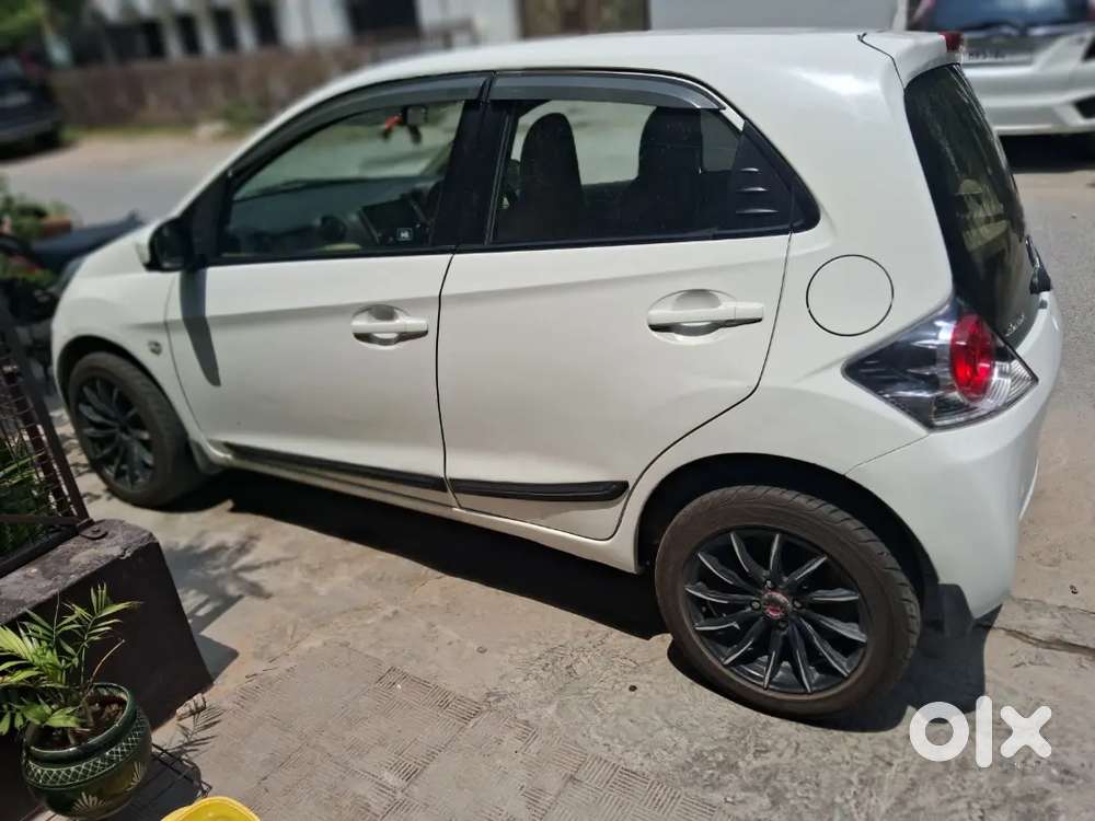 Honda Brio 2013 Petrol 81000 Km Driven