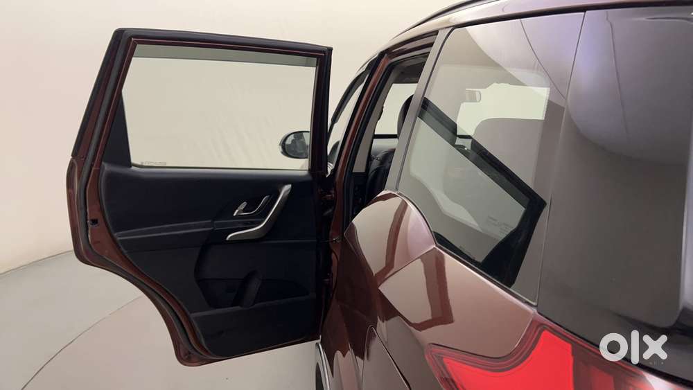 Mahindra Xuv500 W7 At, 2019, Diesel