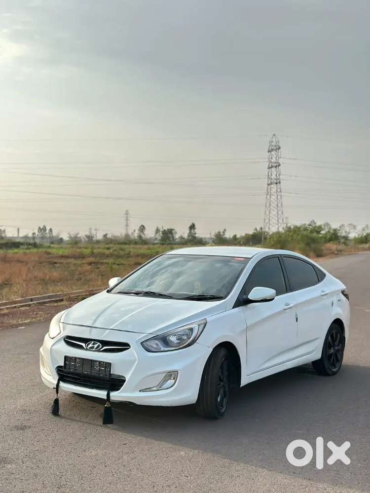 Hyundai Verna 2013 Fluidic Petrol Manual
