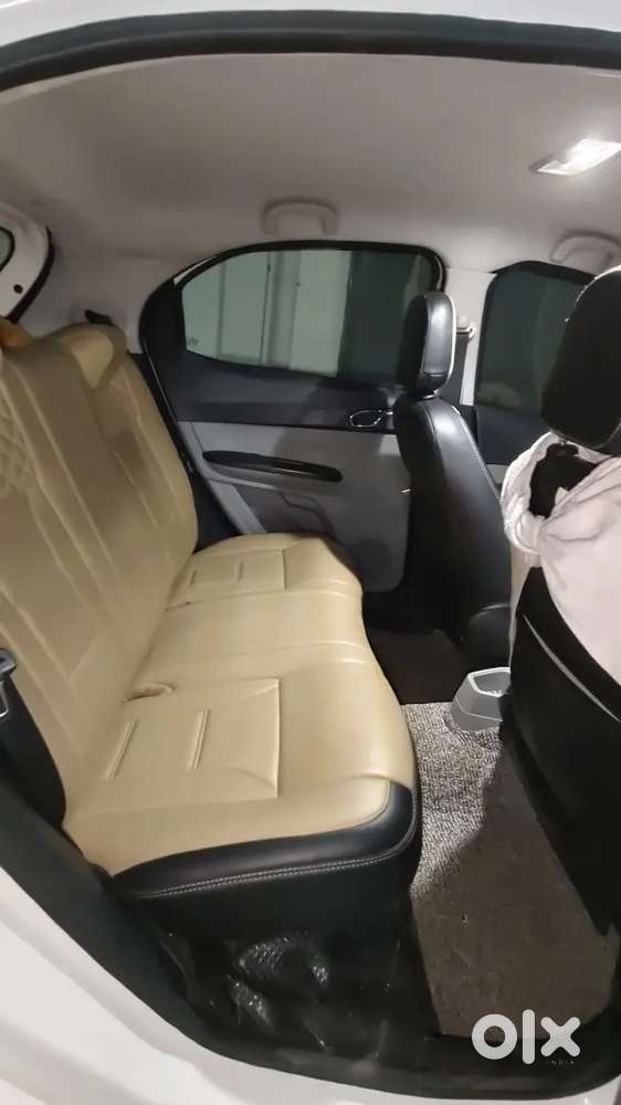 Tata Tiago Petrol 2020