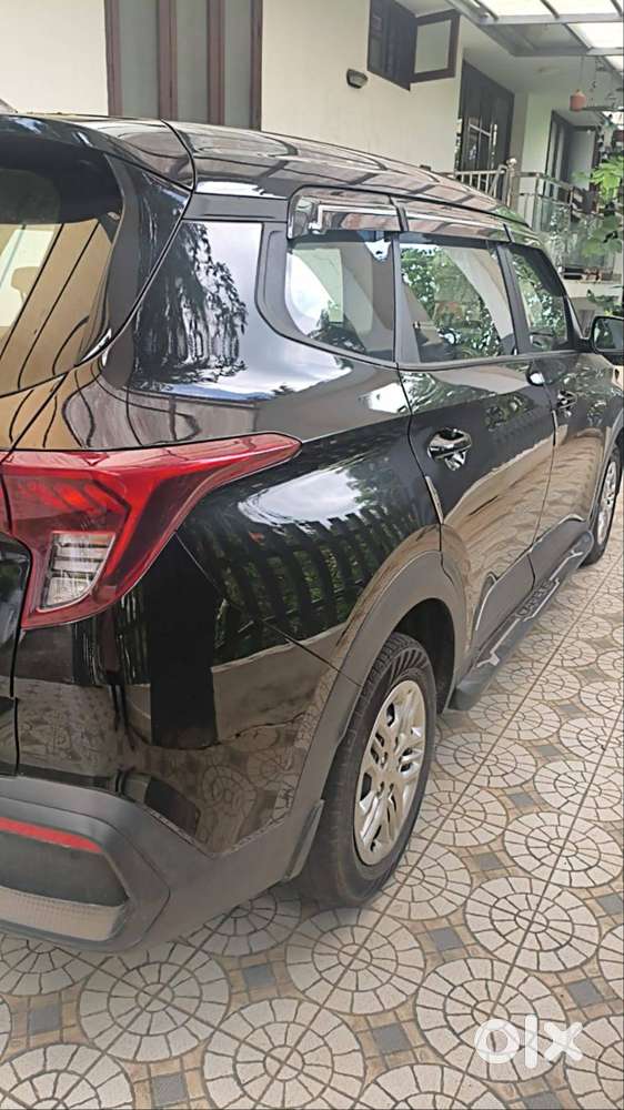 Kia Carens -single Owner And No Dent Up For Grab