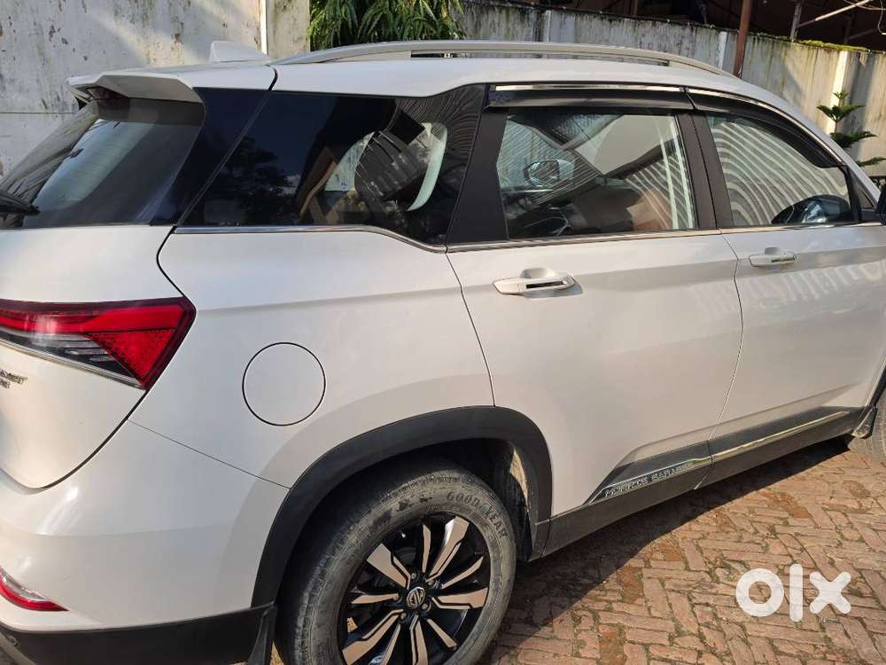 Mg Hector Plus 1.5 Sharp Dct