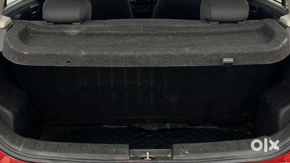 Maruti Suzuki Swift Zxi, 2013, Petrol