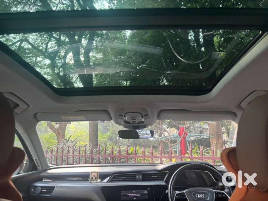 Audi E-tron 55 Sportback, 2024, Electric