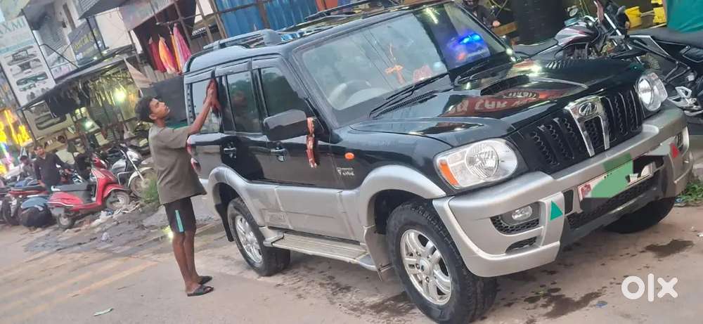 Mahindra Scorpio Diesel 2013