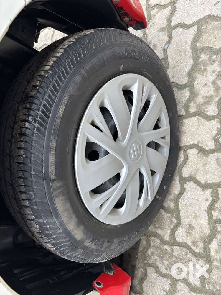 Maruti Suzuki Swift Vxi + Manual, 2017, Petrol