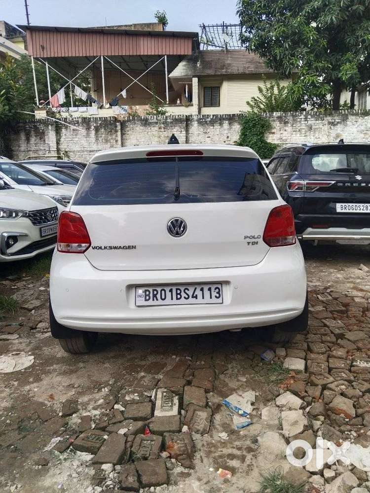 Volkswagen Polo Petrol Highline 1.6l, 2013, Petrol