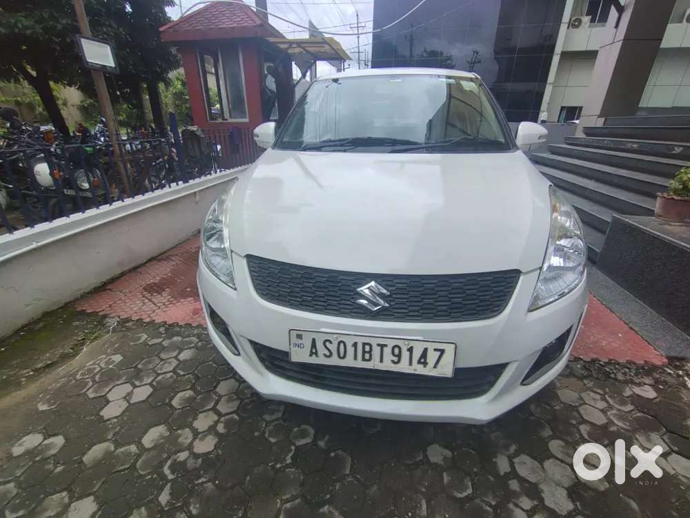 Maruti Suzuki Swift 1.2 Vxi 2015