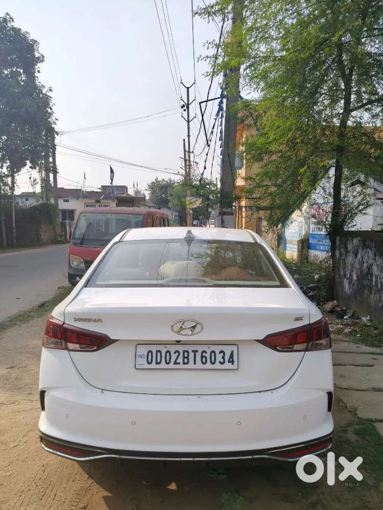 Hyundai Verna Petrol Sx 2021