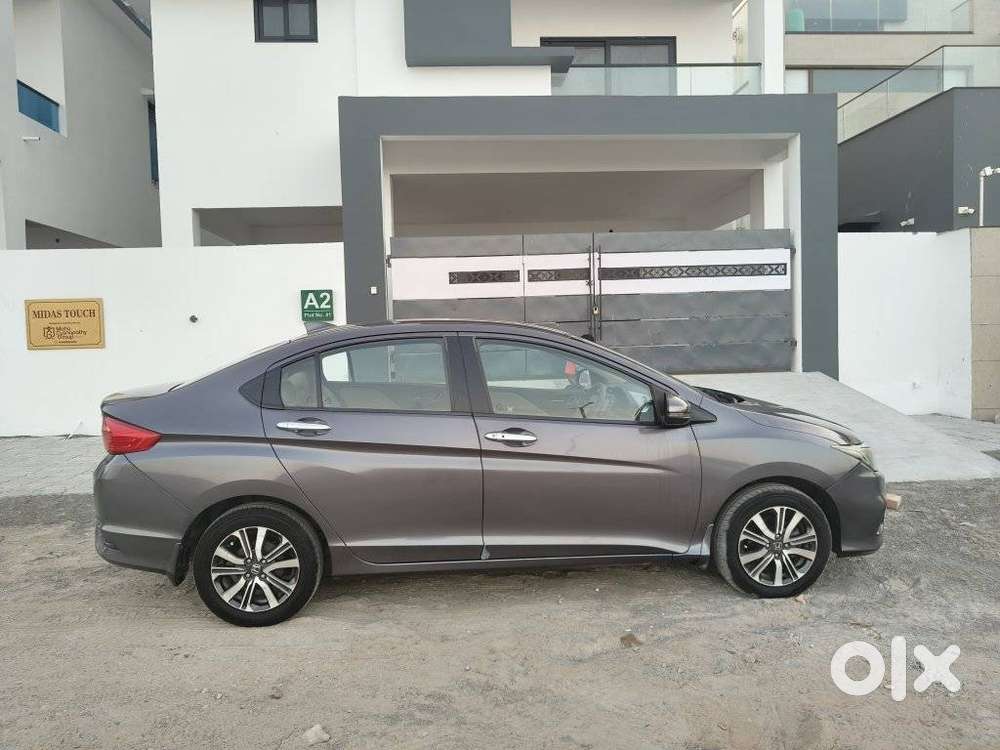 Honda City 1.5 V 4th Gen I-vtec Mt, 2018, Petrol