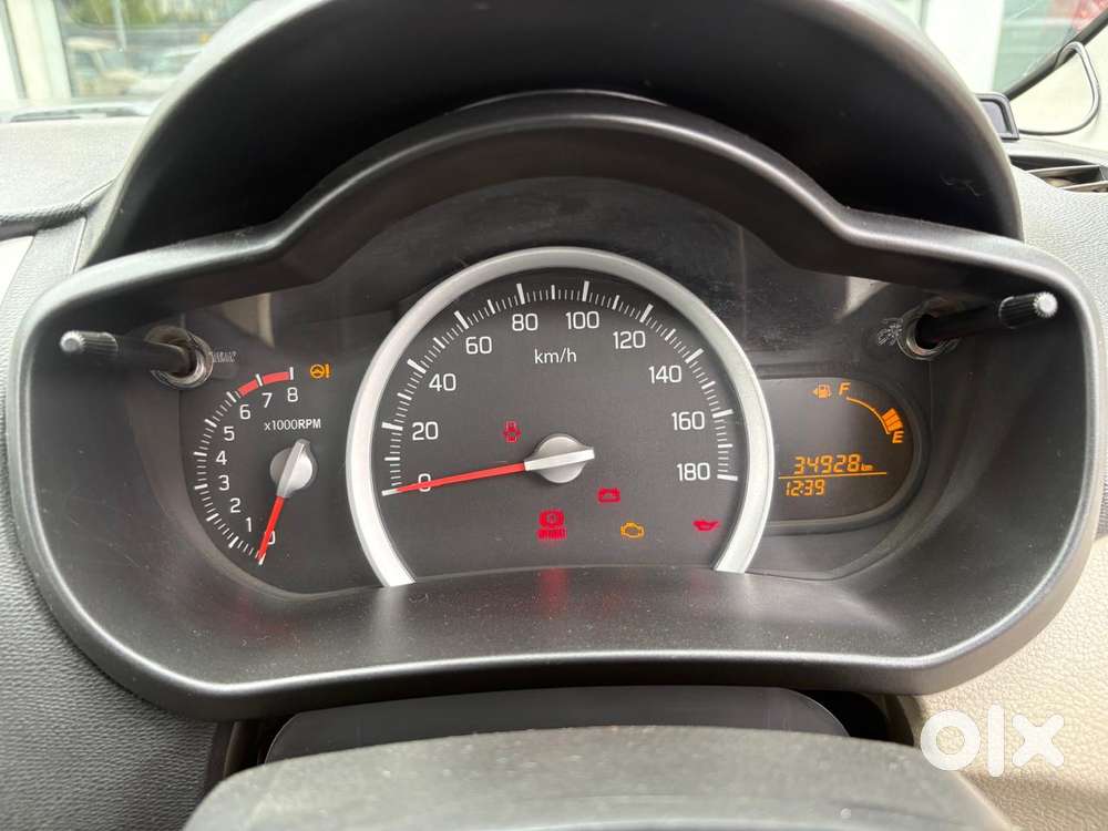 Maruti Suzuki Celerio Zxi Mt, 2017, Petrol