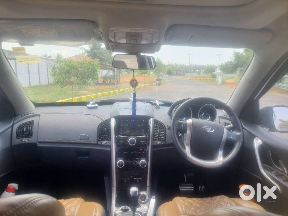 2019-20 Mahinra Xuv500 Automatic Low Kilometers Drive