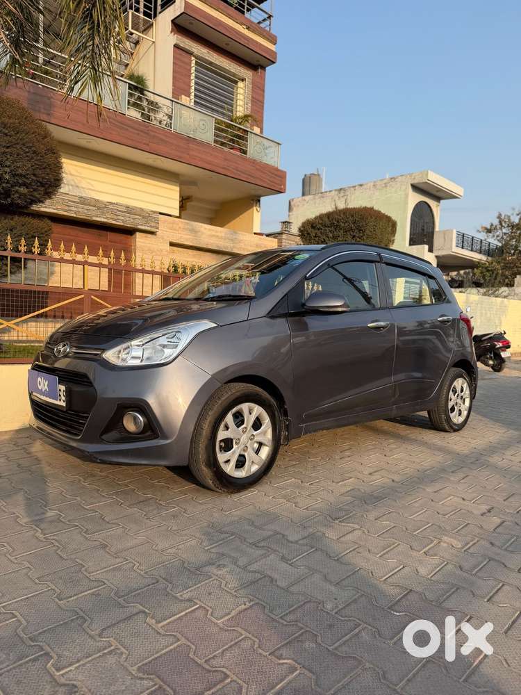 Hyundai Grand I10 Sportz 1.2 Kappa Vtvt, 2015, Petrol