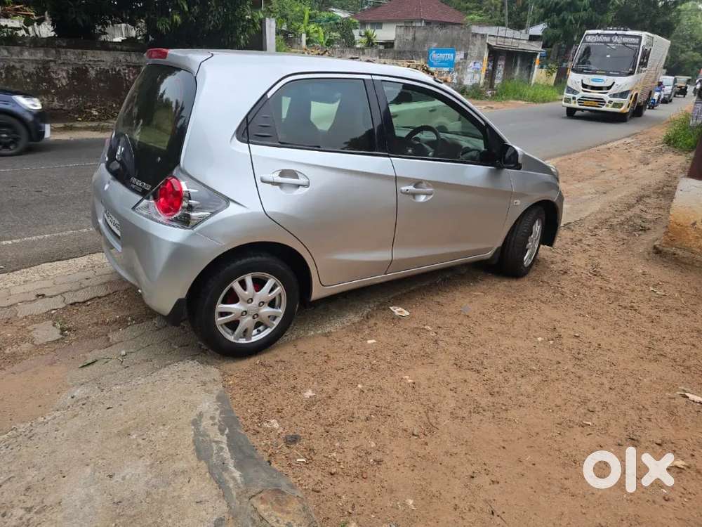 Honda Brio 2013 Petrol 76000 Km Driven