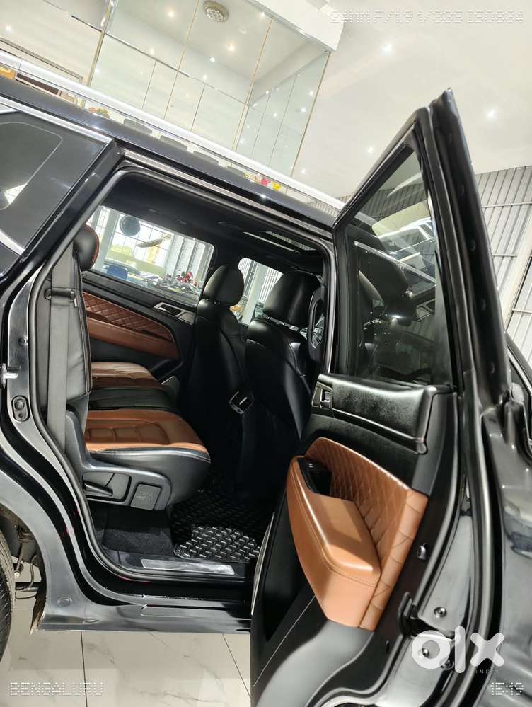 Mahindra Alturas G4 4wd At, 2019, Diesel