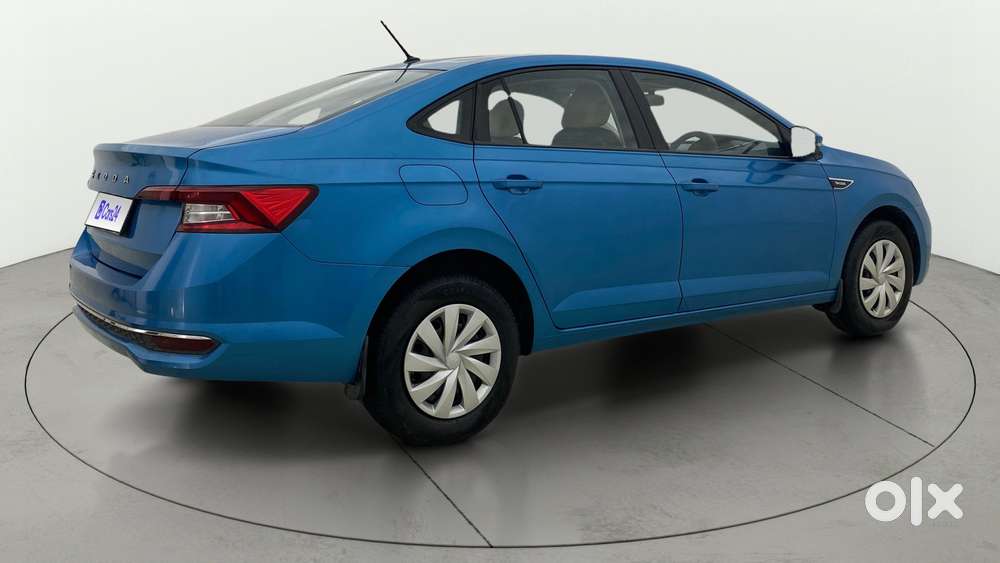 Skoda Slavia Ambition 1.5l Tsi Mt, 2022, Petrol