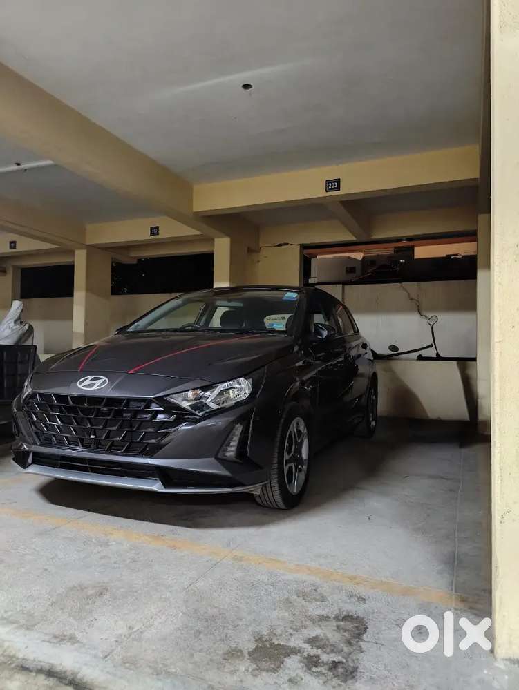 2024 HYUNDAI NEW i20 SPORTZ IVT | LADY DRIVEN | ONLY 12,000 KM